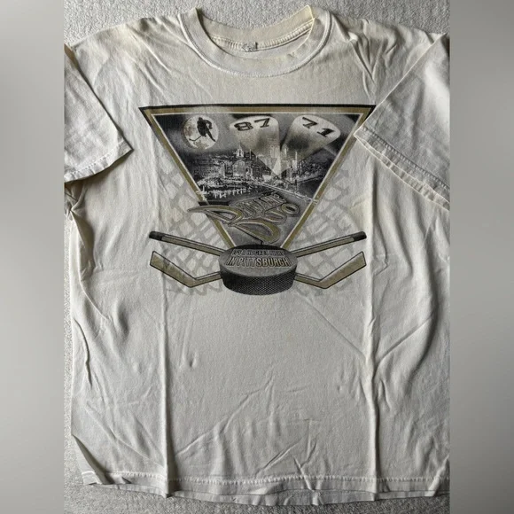 Pittsburgh Penguins 2016 2017 Stanley Cup Champions T-Shirts Bundle. Sz Large - Picture 2 of 6